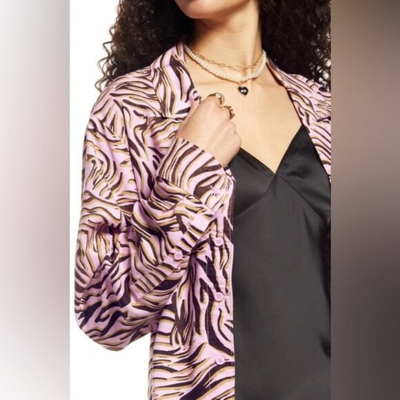 NWT BP. PINK BOUQUET RETRO ZEBRA Button up Collared LS Shirt 100% Rayon Sz XS - Picture 2 of 12